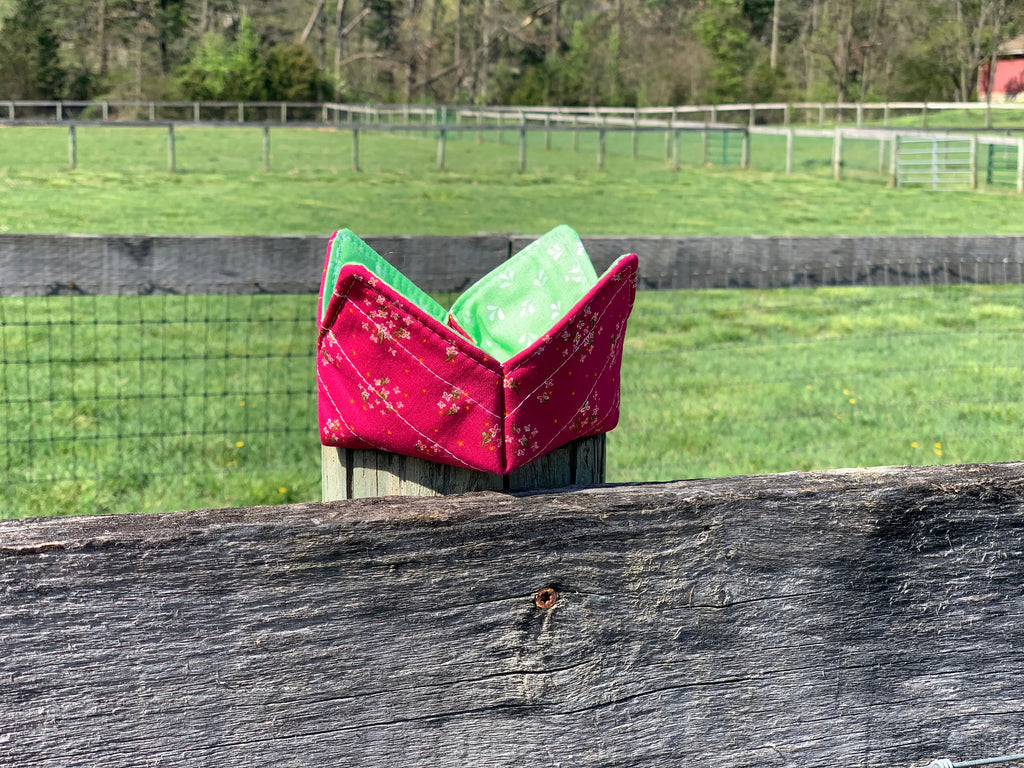 Tulip Fabric Box - PINK FLOWERS / Lt green designs