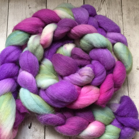 It's 5 o'clock somewhere - Polwarth Wool Top -  4.2 oz (1120)