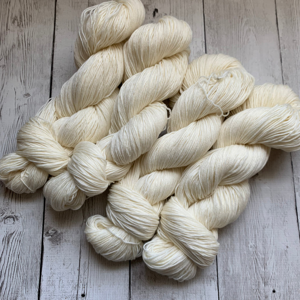 SOCK WEIGHT - UNDYED - Premium Sock Base - 463 yds 3.5 oz or 20 gr