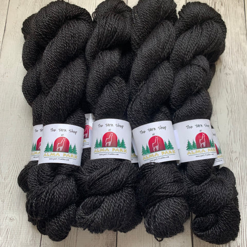 DK - Alma Park Exclusive Farm Yarn -  Sport/DK with BFL 250 yds -Jet BLACK - "TONY TWO STEP"