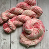 DK - RUBY™ -  Speckle Dyed - 274 yds 3.5 oz RTS (923)