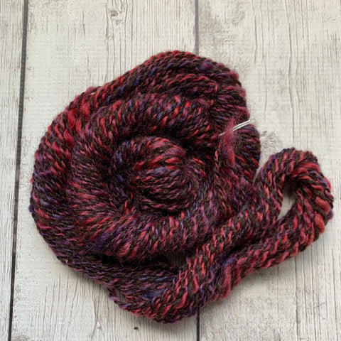 WORSTED- Romney and Coopworth Wool 52 yds  0.9  oz (09111)
