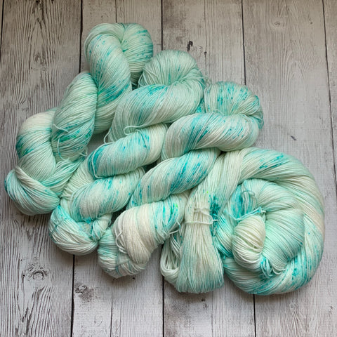 SOCK WEIGHT - AQUAMARINE Speckle -  Speckle Dyed - 463 yds 3.5 oz or 20 gr minis RTS (806)