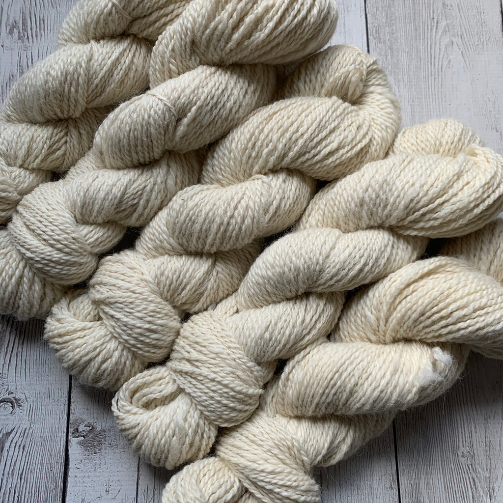 Light Silver Grey Worsted Alpaca Yarn - 4 Ounce Skeins