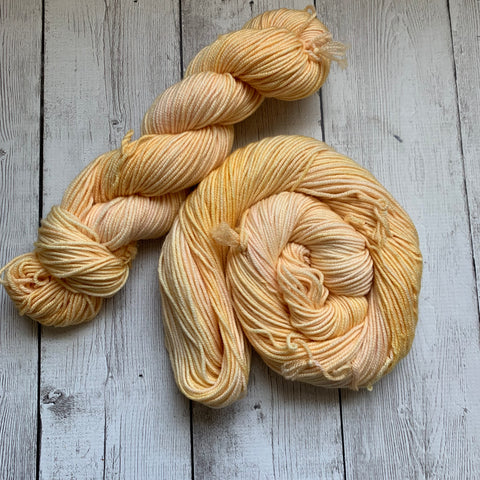 WORSTED - NILLA WAFER™ -  Semi-Solid Kettle Dyed - 218 yds 3.5 oz RTS (819)